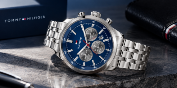 Tommy Hilfiger’dan mavi kadranlı yeni erkek saati