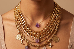 chunky-charm-necklace-trend-hero